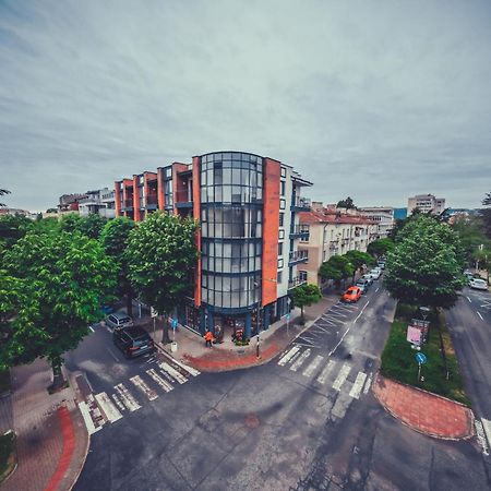 City Center Apartments Кърджали Екстериор снимка