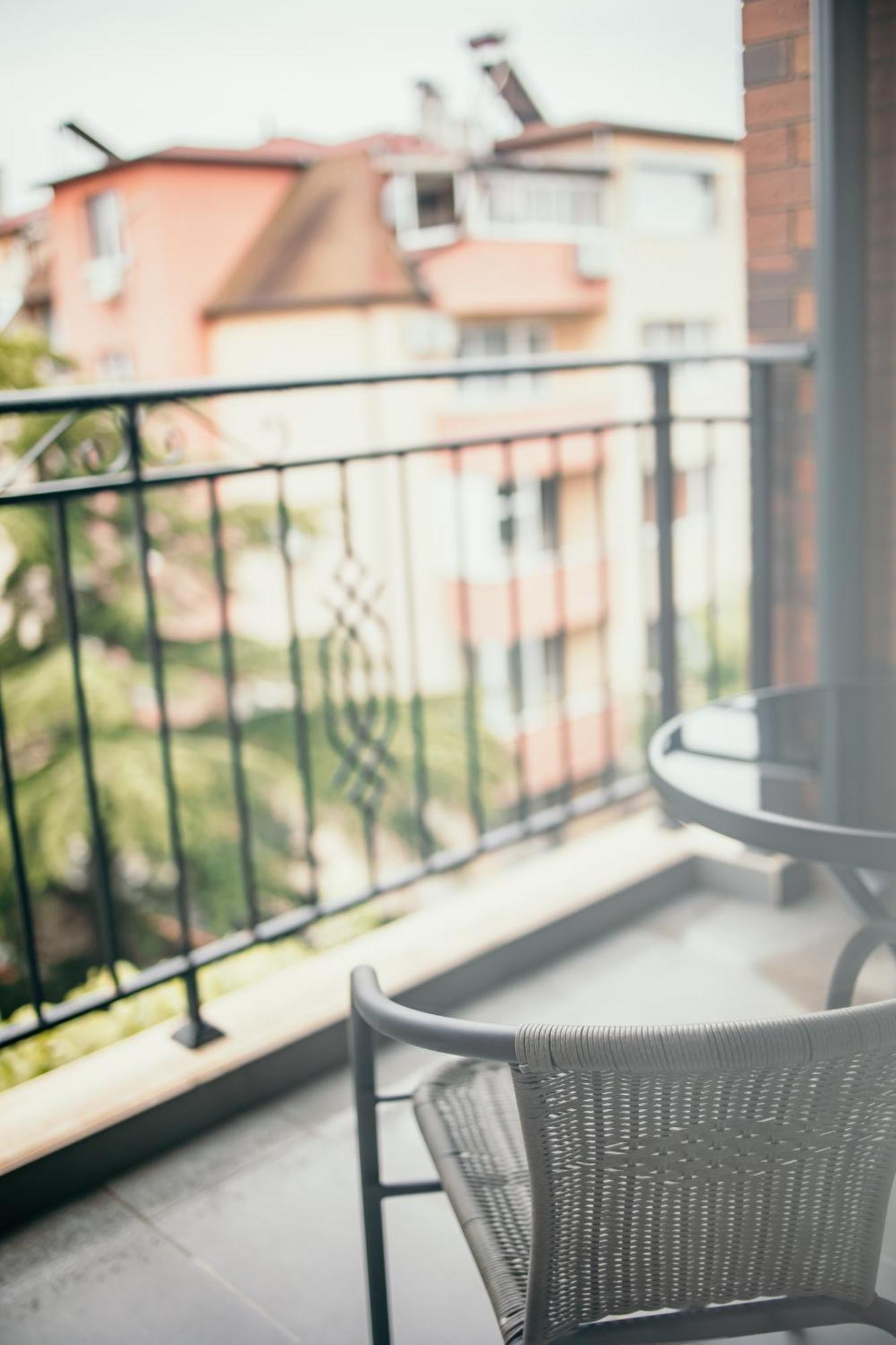 City Center Apartments Кърджали Екстериор снимка