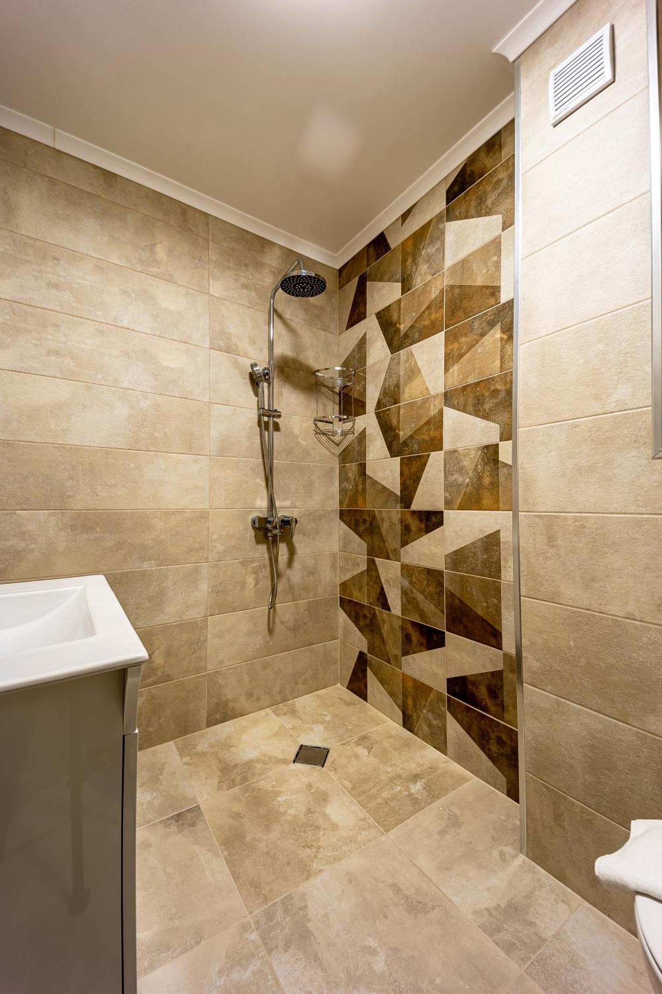 City Center Apartments Кърджали Екстериор снимка