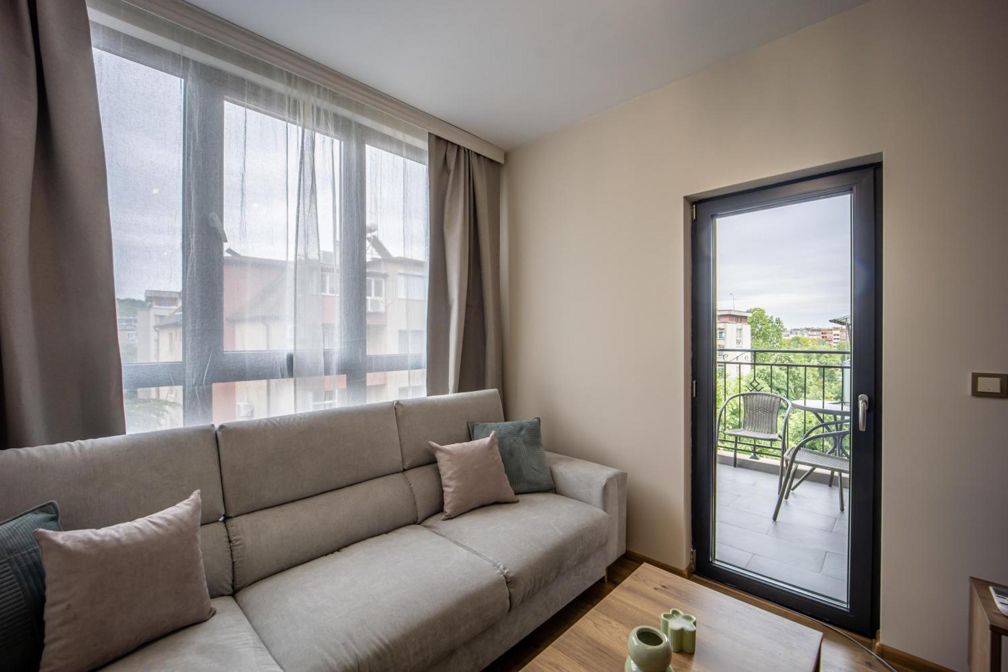 City Center Apartments Кърджали Екстериор снимка