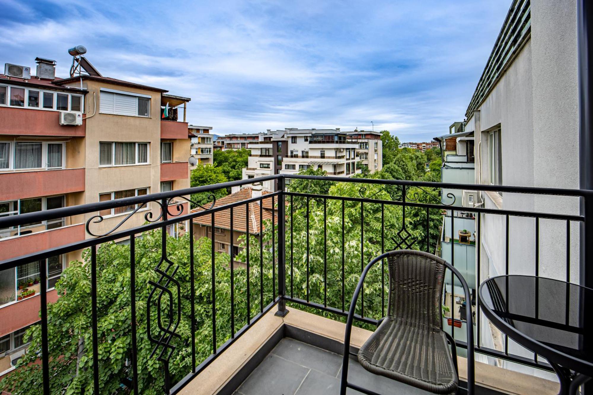 City Center Apartments Кърджали Екстериор снимка